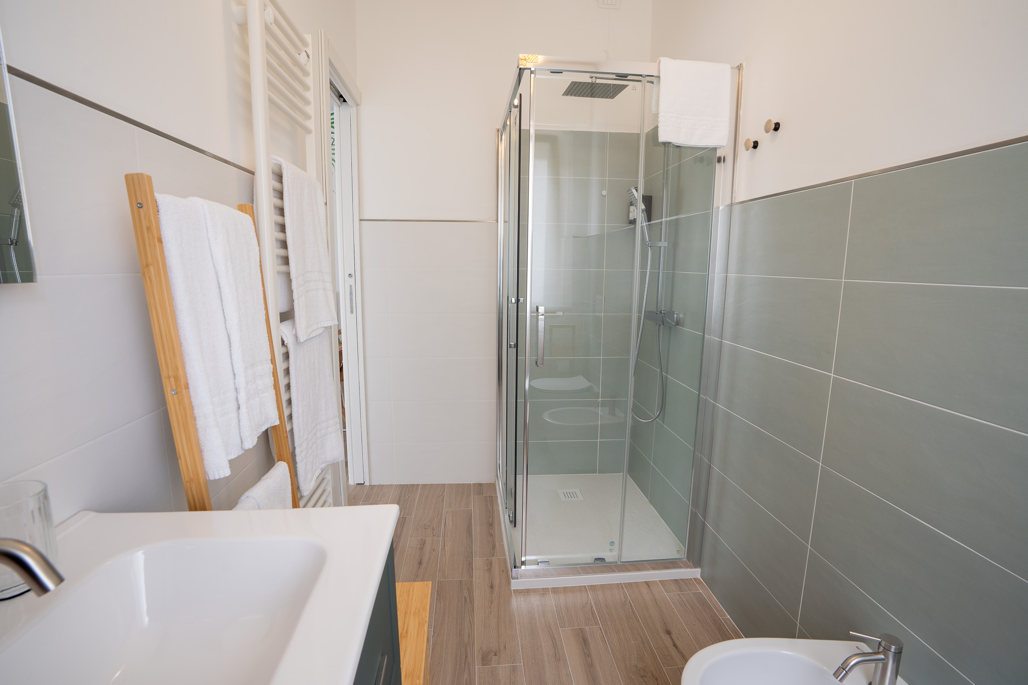Dettagli bagno Camera Bali - B&B Adriatic Sunrise Alba Adriatica